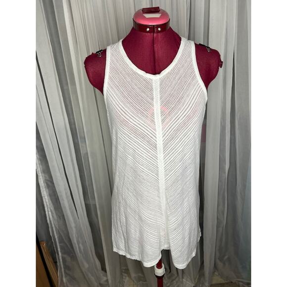 Athleta tank top sheer chevron - Picture 2 of 9